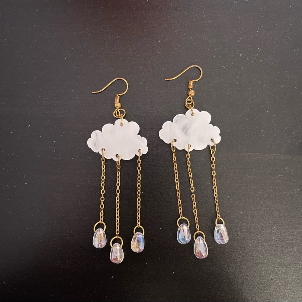 4/$26 | Cute Korean rain cloud raining earrings